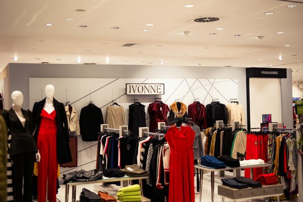 Découvrez l'impact des dernières tendances sur le quotidien des femmes : une analyse approfondie